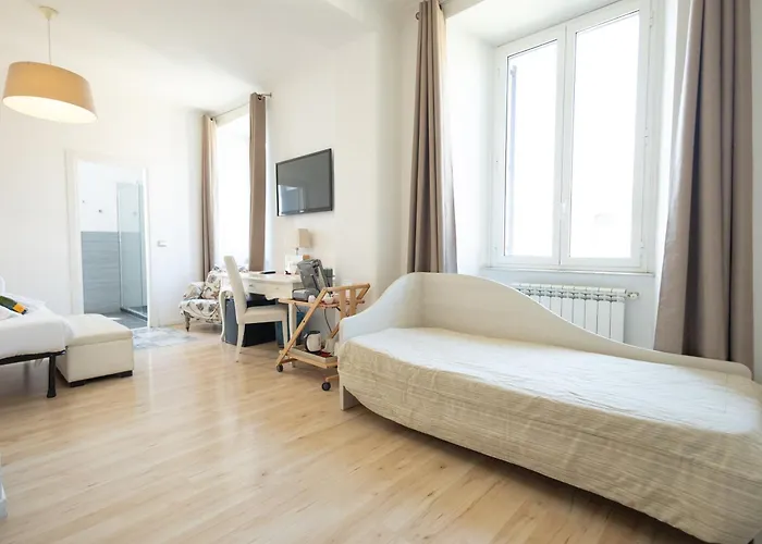 Romerooms Cola Di Rienzo Oda ve Kahvaltı Roma